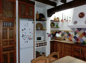 The Little Wooden House - Image 5