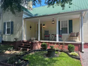 Walk to Downtown Aiken - Historic Cottage - Image 3