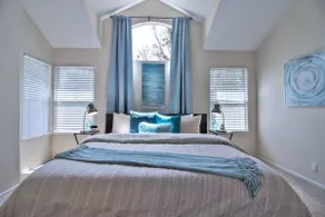 11 beds! North SJ Tech Hub~2 Lovely Homes nextdoor - Image 4