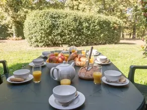 Countryside Getaway - Image 3