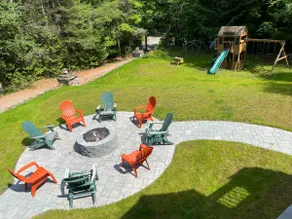 Cliff View Loj Home is in a Quiet Neighborhood Walking Distance to Mirror Lake. - Image 3