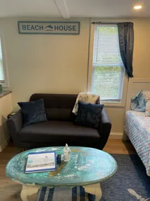 Charming Studio Apartment 1 Block from Main St - Image 3