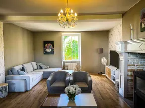 Durantie Retreat • Jacuzzi • Fast WiFi - Image 5