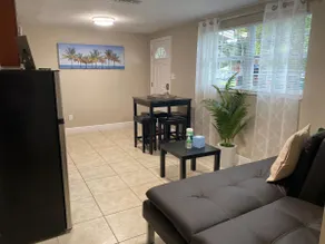 Cozy Tampa Home 3BR/2BA. - Image 5