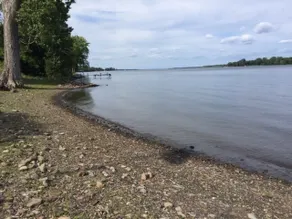 Sunrise Lake Cottage - Image 2