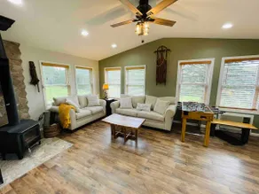 High-View Catskills Cabin, wood stove, skiing - Image 3