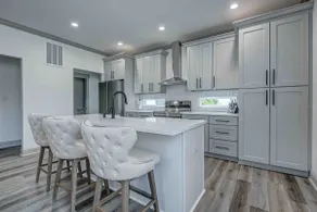 Brand new minimalist house - Image 4