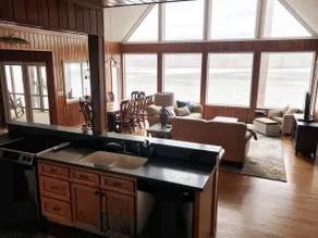 The View - Image 4