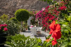 Santorini Mystique Garden Villa - Image 5