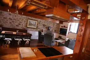 MI CASA stone house in the mountains of Leon - Image 3