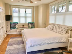 Charming Private Guest Suite by Downtown, Hiking - Image 4