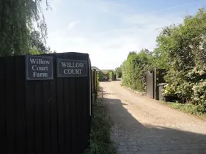 The Cowboy Studio - 5 mins from Legoland & Windsor - Image 3