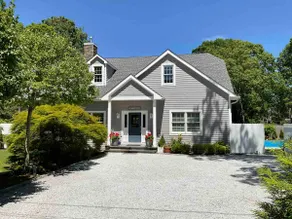 Cheerful 5 beds residential home with heated pool! - Image 2