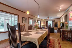 Hervorragender Bungalow in der Nähe von allem Ideal für Executive- oder Familienaufenthalte - Image 5