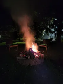 Rossi's Green Guest house with Fireplace - Image 5