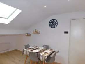 Spacious air-conditioned apartment 600 m from the cures - Image 3