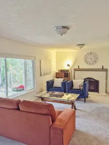 3br cabin w/ large garden and beach access - Image 5