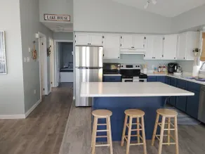 Lakeview Lookout Retreat - Image 4