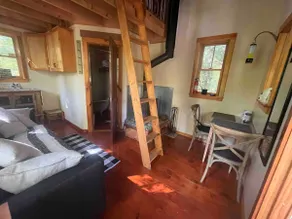 Magical Hilltop Hideaway - Image 5