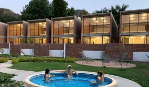 Las Orquídeas - Image 2