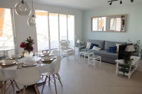 Sunny Beach View Duplex w/Wi-Fi + Pool + AC - Image 5