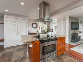 The Elms - 3 Bedroom Ranch Style Near Town - Image 3