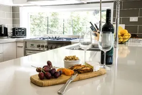 Blissful Bungalow - Image 4