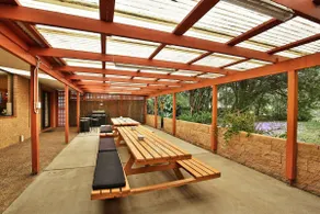 Kingsland - By Berry Getaways - Image 2