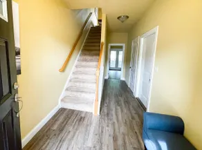 Entire Townhome w/ Hot Tub 5 min drive to Hershey! - Image 2