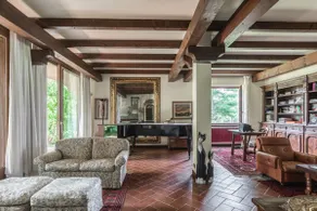 Enjoy an elegant holiday near Como and Lugano lake - Image 2