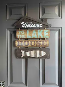 Beautiful 2 bedroom lake home w/200’ of shoreline. - Image 2