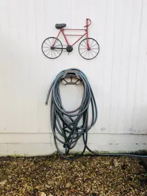 8th & Main Bike Bungalow - Image 2