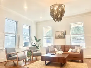 Lux 3 bed home family friendly in Greater Heights - Image 2
