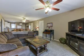 Country Getaway Condo -No Stairs Close to Strip - Image 5