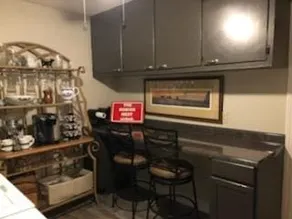 The Robins Nest, downtown living - Image 4