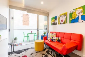 Pop art studio close to the city - Image 3