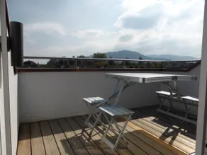 Top attic apartment in Bern - Image 3
