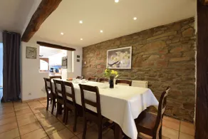 Former farmhouse in a quiet village - Image 3