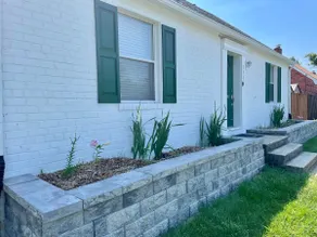 New! Home away from home 1700sq next to Old Town - Image 2