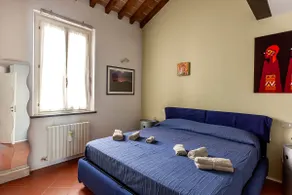Very central on 2 levels [2BD+2BT] Free Parking - Image 3