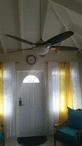 Spacious Colonial - Image 5