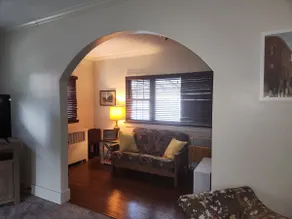 The FeatherStone Manor - Image 4
