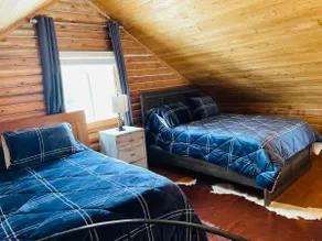 Whispering Pine Cabin - Image 4