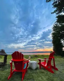 Waterfront Goose Cottage - Image 4