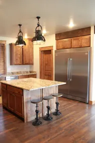 5 BR spacious lake house, right on Lake Blaine - Image 4
