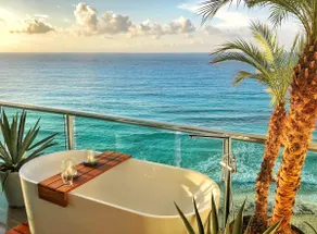The Quarry, Beachfront sub penthouse 150m to clubs - Image 3