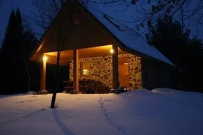 Glamping Cabin on Cold SpringTree Farm - Image 2
