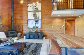 Big River Getaway *Spectacular Riverfront Property - Image 3