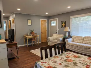 Beautiful ridgetop home close to Uptown Athens! - Image 3