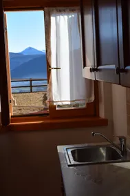 Nature Retreat: Modern Apartment Near Comano Terme - Image 3